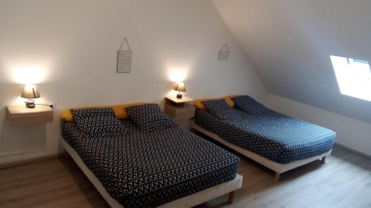 Отель Le Relais De Poste Orbigny Экстерьер фото